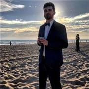Offro lezioni di psicologia, comunicazione, tecniche di studio, marketing orientamento alla scelta. Preparazione discorsi in pubblico. 