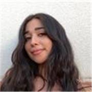 Profesora graduada en Biología con Máster en Biología Sanitaria