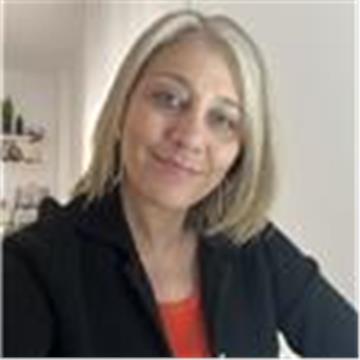 María