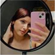 Sin experiencia pero muy buena explicando y dando español ya que vivo en Argentina soy influencer y también. Trabaje en marketing