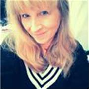 I am  graduate level teacher. I aim to coach or teach in the art or English academic subjects. 