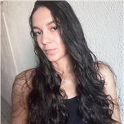 Graduada em Administração e domino a disciplina marketing