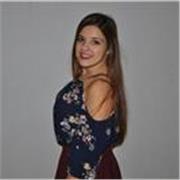 Graduada en Magisterio y actual estudiante de Máster en Investigación en Didácticas Específicas con especialidad Matemáticas