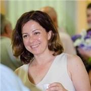 Insegnante di Italiano, laureata in sociologia e laureanda in lettere