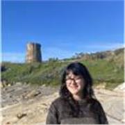 I give private lessons in Italian, English and Spanish, tailored to your level. 