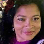 Ich bin Spanisch- Tutor; ich kann Kinder und ältere Gruppen unterrichten.