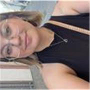 profesora de asignaturas generales, imparto clases a niños de primaria y de la ESO, incluyendo a infantil también