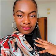 Französischlehrerin mit Muttersprachkenntnissen für Anfänger und Fortgeschrittene. Sprechen, Lesen, Schreiben.