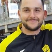 Con ganas de enseñar y ayudar, me gustaría dar clase a niños y niñas desde 1° de Primaria a 5° de Primaria