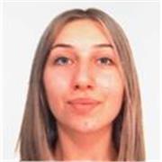 Studentessa di lingue e letterature moderne e Diplomata in Biotecnologie Sanitarie