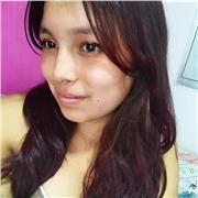 Profesora de matemáticas con experiencia en tratar niños, niñas y adolescentes en un ámbito académico