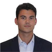 Ayudo a tutores y doy lecciones privadas por mi cuenta sobre lectura, comprensión auditiva, expresión oral y comprensión del inglé