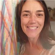 Profesora de redacción y contenido para medios