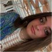 Graduada en Bachillerato y cursando actualmente Magisterio de Primaria 