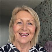 Primary Headteacher (BA in English with QTS & NPQH) and qualified Level 5 Professional Coach wants to support/empower students.