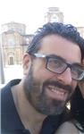 Docente di filosofia storia e scienze umane disposto a impartire lezioni in presenza e on line