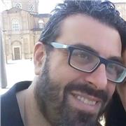 docente di filosofia storia e scienze umane disposto a impartire lezioni in presenza e on line