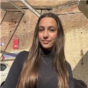 Profesora particular cursando 2 de bachillerato apta primaria