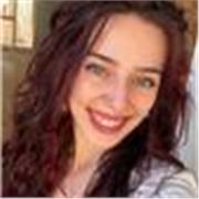 Profesora de refuerzo de Educación Primaria (educación inclusiva)