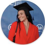 Professeur donné cours particuliers aux élèves en école primaire et collège