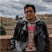 Studente universitario con B2 disponibile ad insegnare online per studenti che vanno dall'elementari sino alle superiori