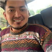 Profesional en administración de empresas con mas de de 6 años de experiencia en el campo , enfocado en la administración general de procesos, talento humano y logística, enseño a personas interesadas en el área, y que quieran reforzar su conocimiento, y