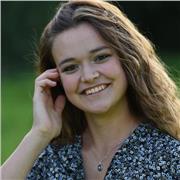 Medizinstudentin gibt seit mehreren Jahren Lateinnachhilfe für alle Stufen