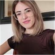 Clases online para niños de primaria, combinando teoría y actividades prácticas para un aprendizaje completo y entretenido
