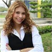 Profesora de apoyo extracurricular de inglés