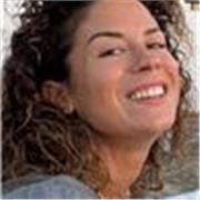 Profesora graduada en magisterios de infantil y primaria, con mención en pedagogía terapéutica con amplia experiencia
