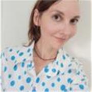 Professional singer, composer and vocal coach will teach you how to use your voice correctly