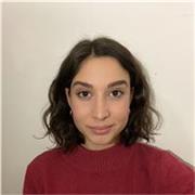 Graduada en Filosofía y actual estudiante del Máster en Formación del Profesorado