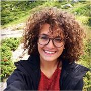 Studentessa di medicina offre lezioni di scienze ad alunni dalle elementari alle medie