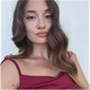 Studentessa di medicina al 6º anno a Sofia offre lezioni online di italiano per stranieri e aiuto compiti