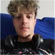 Chico de 26 años autodidacta en idiomas y en cocina 