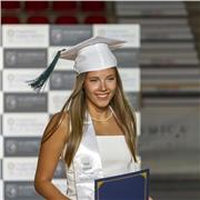 Studentessa del primo anno di ingegneria meccanica al politecnico di Milano, con doppio diploma superiore italiano e statunitense