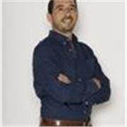 Consultor de habla hispana interesado en ayudar a aprender el idioma