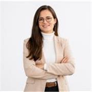 ¡Hola! Soy Mónica Ingeniera Industrial con máster, doy clases particulares tanto online como presenciales