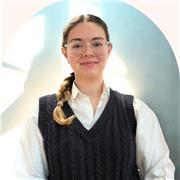 Étudiante en école d’ingénieur en Génie Civil, je suis titulaire d’une licence 2 en Mathématiques et d’une licence 1 en Physique.