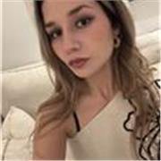 Estudiante de Derecho u Relaciones internacionales, con experiencia de ayudar a estudiar Historia e Inglés. Usó actividad y videos