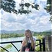 Des cours d’anglais centrés sur l’oral, pour gagner en aisance, en confiance et parler anglais plus naturellement.