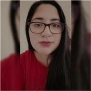 profesora de ingles imparte clases virtuales para aprendizaje del idioma o clases particulares para escuela, todas las edades