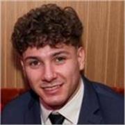 Estudiante de ultimo curso en ingeniería mecatronica, experiencia de 2 años dando clases a perfiles de bachiller y selectividad.