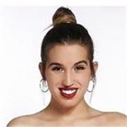 Me defino como una persona apasionada por la enseñanza y profundamente comprometida con la educación de los niños. A primaria.