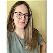 Laureata in Italianistica. Sono disponibile per ripetizioni di materie umanistiche, inglese e aiuto-compiti