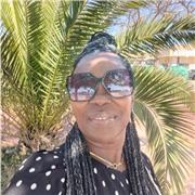 Bevoegde leerkracht met jaren ervaring ,biedt Nederlands en Engelse lessen aan
huis of online. Woonachtig Torrevieja en omgeving.