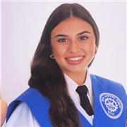 Soy  responsable, cercana y comprometida con la educación. Me apasiona el trabajo con niños y adolescentes, y disfruto