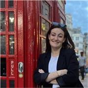 French tutor with 4 years of teaching English in China, I’d like to tutor students from the age of 12 onward.