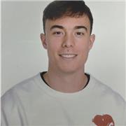 Clases particulares de matemáticas a alumnos de ESO y Bachillerato, además de otras materias como física, química o dibujo técnico
