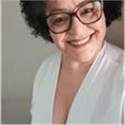 Professora de Português | Ensino humanizado, leitura ativa e escrita com propósito